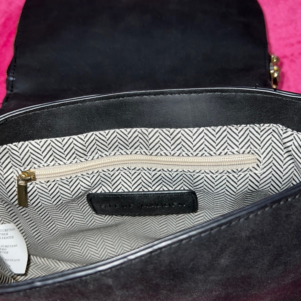 Steve Madden Crossbody Saddle Bag - Picture 7 of 10
